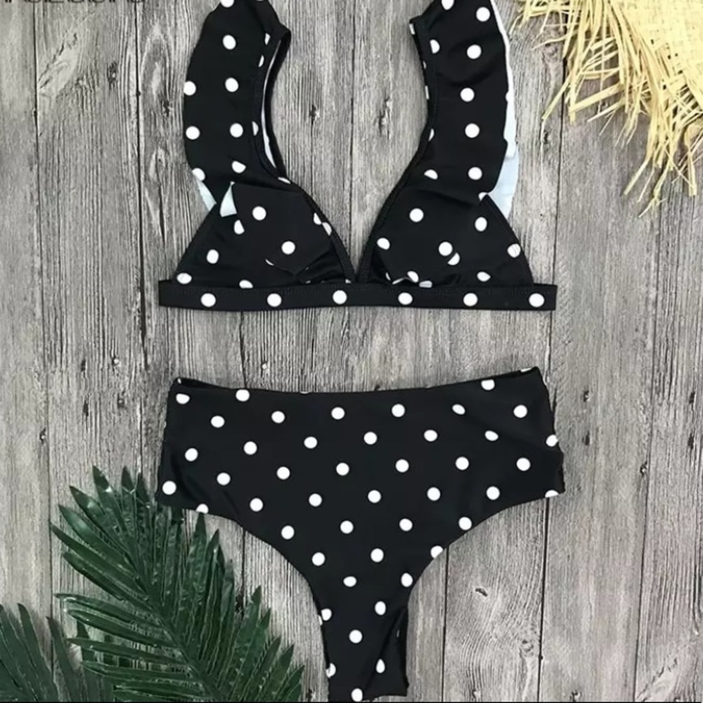 LAST ONE 5⭐️ Fave! MIRANDA Black Polka Dot Bikini - Picture 5 of 8
